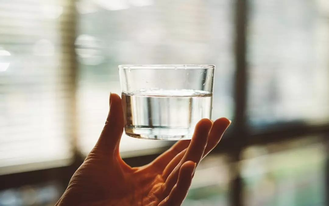 Quenching the Pain: The Surprising Benefits of Water for Gout Relief